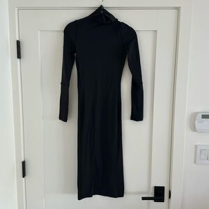 Lululemon It’s Rulu Mock Neck Dress, Black, Size 2 - Great Condition!